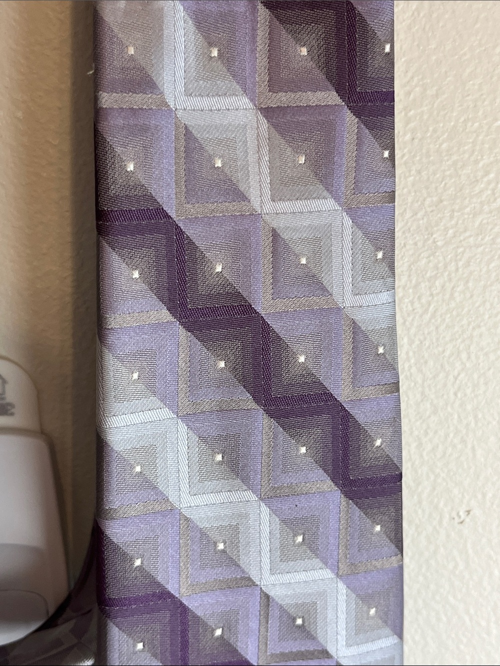 Van Heusen Lavender and Silver Geometric Silk Tie Chevron Geometric Pattern - Picture 5 of 10